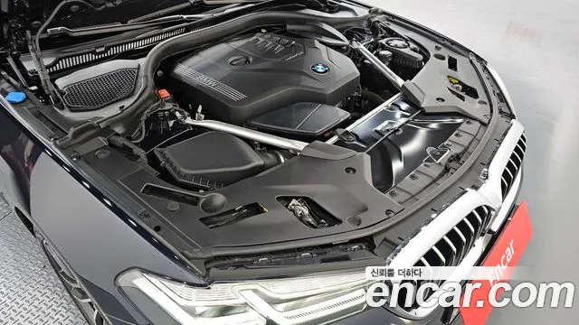 BMW 5 Series G30 — Фото автомобиля 6