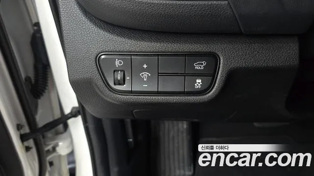 Kia Seltos Бензин 1.6 турбо 2WD — Фото автомобиля 20
