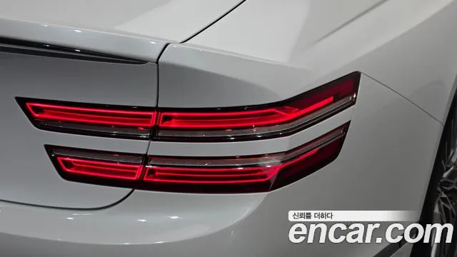 Genesis G80 RG3 — Фото автомобиля 8