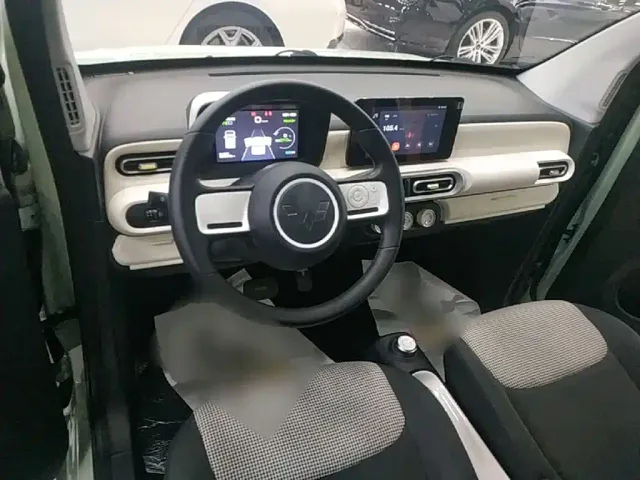 Wuling Hongguang Mini EV — Фото автомобиля 9