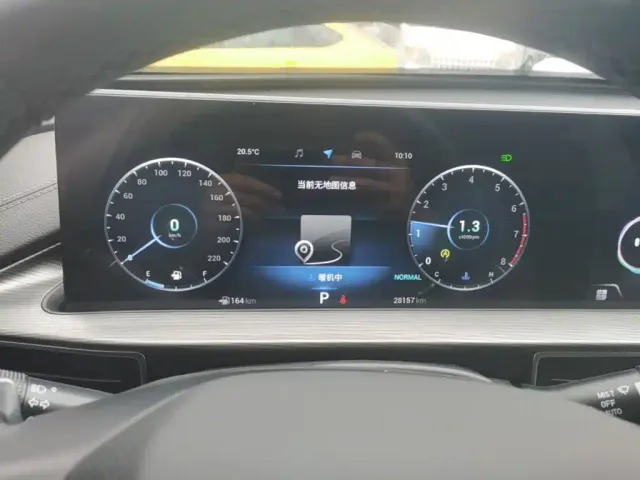 Chery Tiggo 8 — Фото автомобиля 11