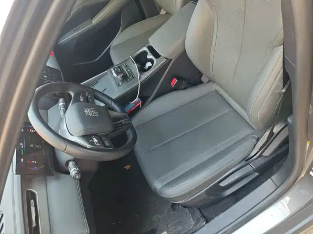 BYD Qin PLUS — Фото автомобиля 11