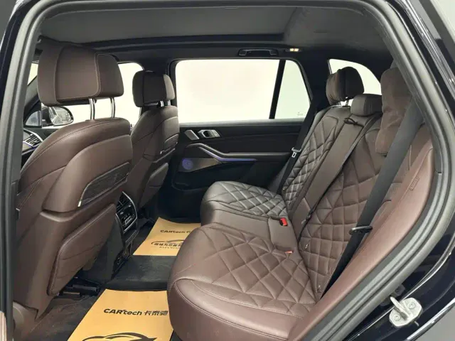 BMW X5 — Фото автомобиля 9