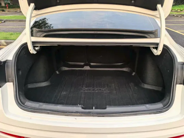 Geely Xingrui — Фото автомобиля 14
