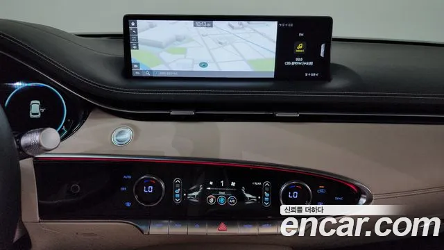 Genesis GV70 — Фото автомобиля 18