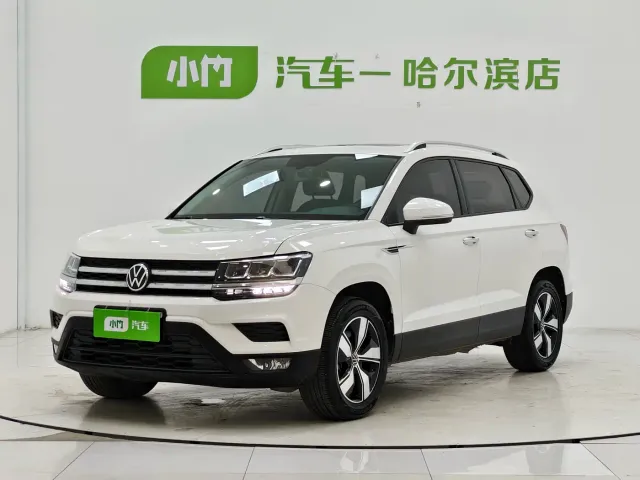 Фотография автомобиля — Volkswagen Tharu