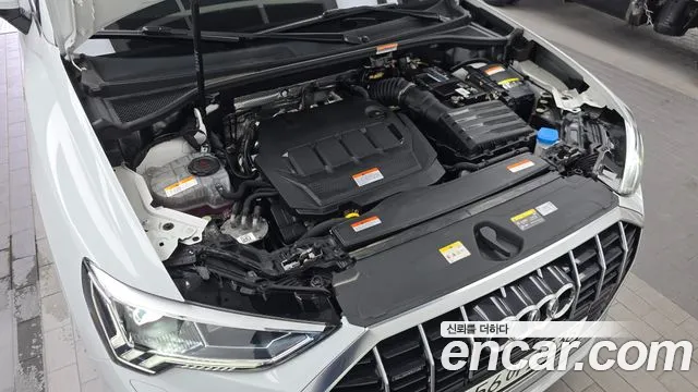 Audi Q3 35 TDI quattro Premium — Фото автомобиля 6
