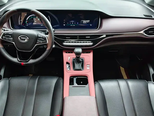 GAC Trumpchi M6 — Фото автомобиля 8