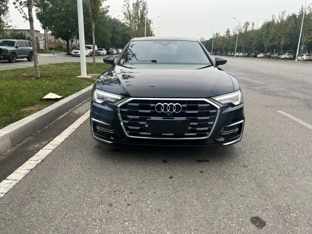 Audi A6L — Фото автомобиля 2