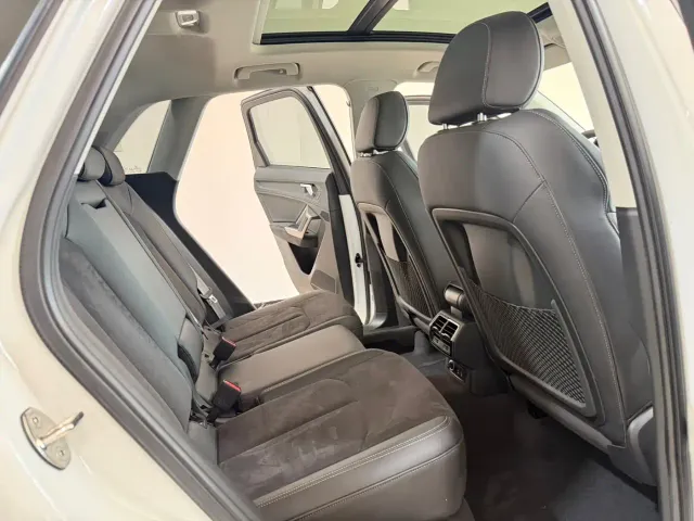Audi Q3 — Фото автомобиля 11