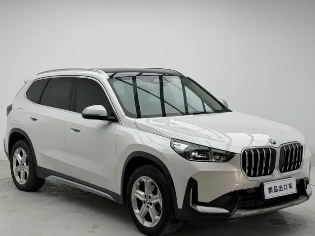 BMW X1 — Фото автомобиля 3