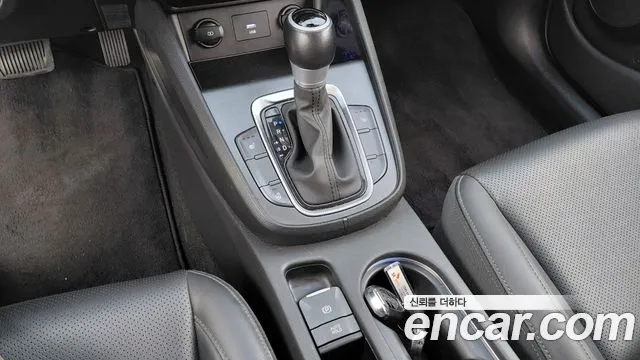 Hyundai Kona Новый Kona Гибрид Smart — Фото автомобиля 9
