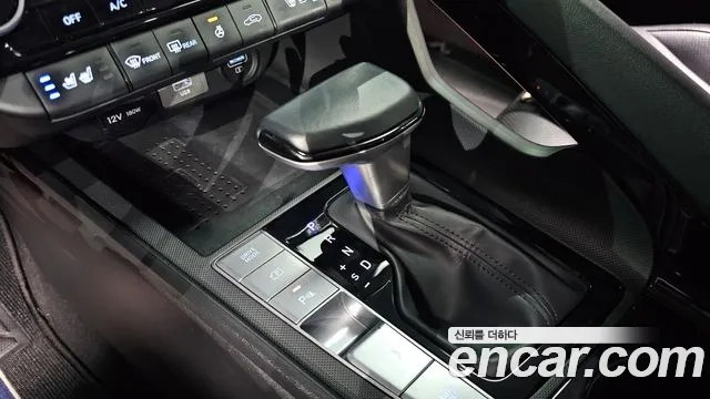 Hyundai Avante CN7 — Фото автомобиля 9