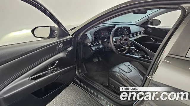 Hyundai Avante CN7 — Фото автомобиля 15