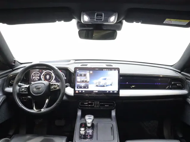 GAC Trumpchi GS8 — Фото автомобиля 21