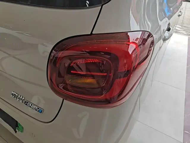 Wuling Hongguang Mini EV — Фото автомобиля 7