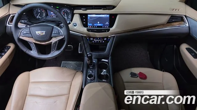 Cadillac XT5 — Фото автомобиля 6