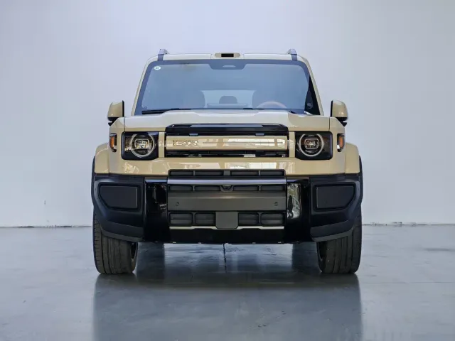 iCAR V27 — Фото автомобиля 2