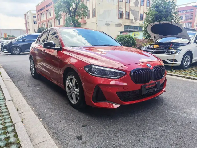 BMW 1 Series — Фото автомобиля 2