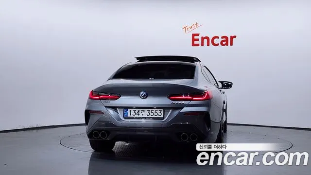 BMW 8 Series G15 — Фото автомобиля 4