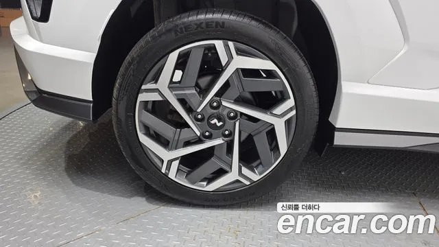 Hyundai Kona Kona (SX2) Бензин 1.6 турбо 2WD — Фото автомобиля 3