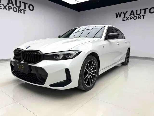 Фотография автомобиля — BMW 3 Series