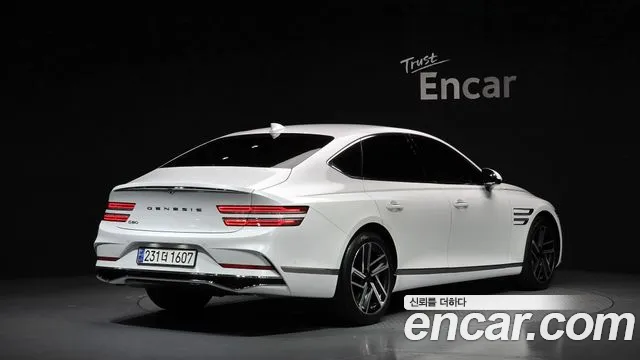 Genesis G80 Бензин 2.5 турбо 2WD — Фото автомобиля 2