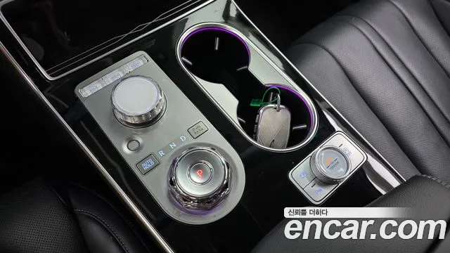 Genesis GV80 2.5T Бензин AWD — Фото автомобиля 8