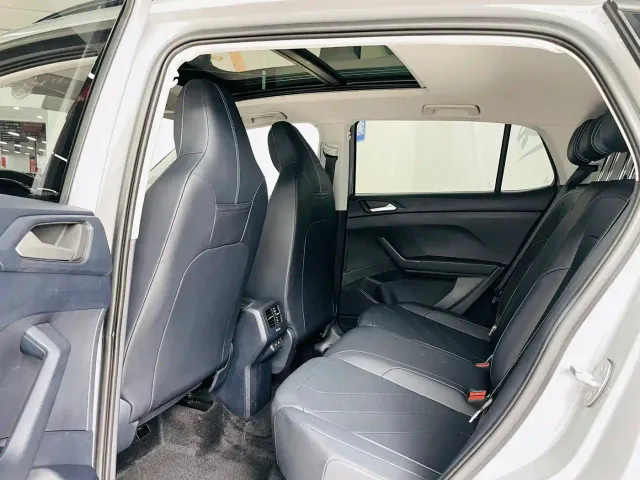 Volkswagen Tharu — Фото автомобиля 10