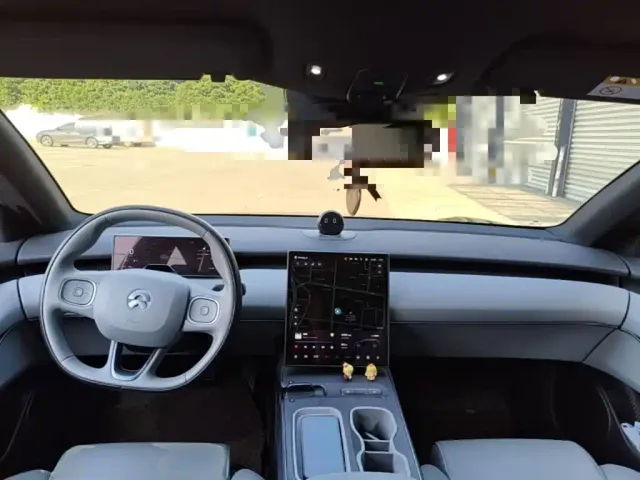 Nio ET5 Touring — Фото автомобиля 9
