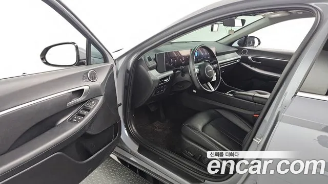 Hyundai Sonata Premium — Фото автомобиля 10