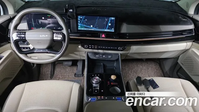 Kia Carnival Generation 4 — Фото автомобиля 7