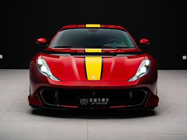 Ferrari 812 — Фото автомобиля 5