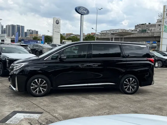 GAC Trumpchi M8 — Фото автомобиля 7