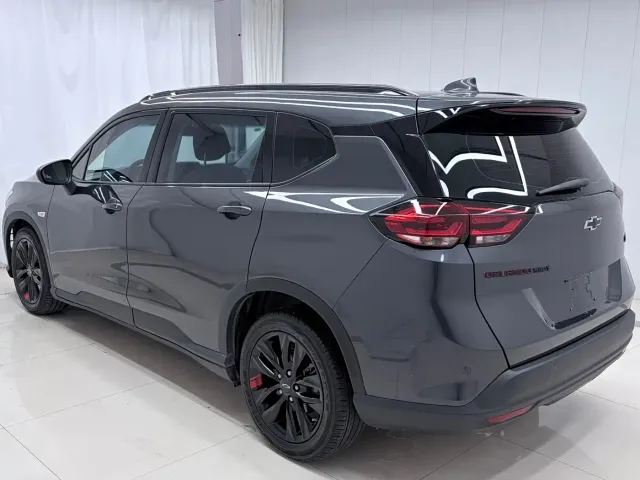Chevrolet Orlando — Фото автомобиля 6