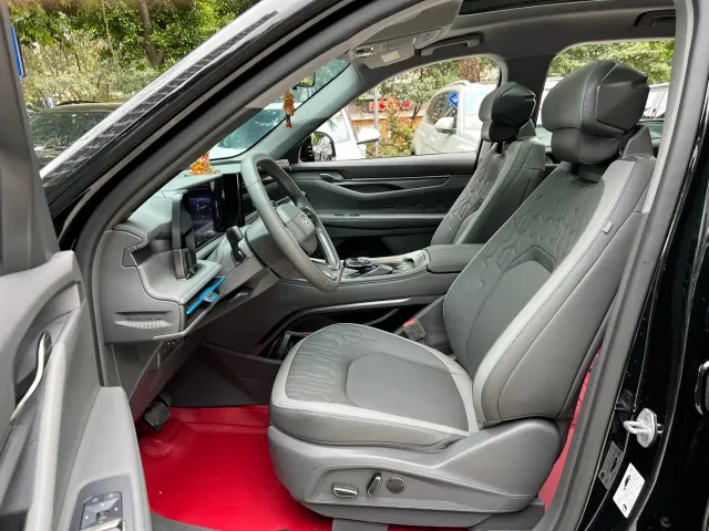 Ford Edge — Фото автомобиля 7