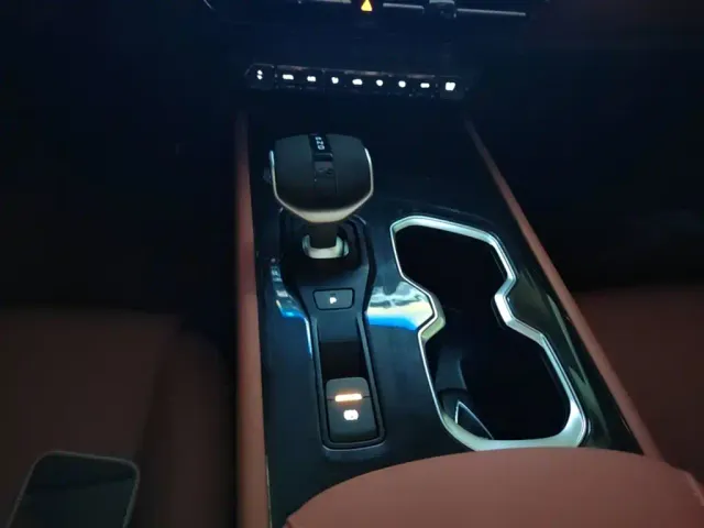 Changan CS75 — Фото автомобиля 13