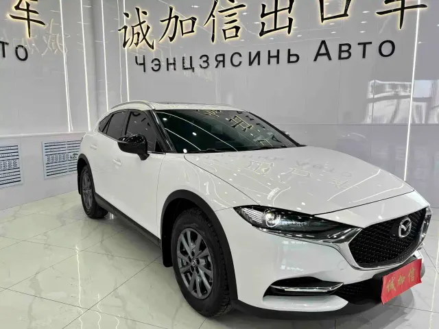 Mazda CX-4 — Фото автомобиля 3