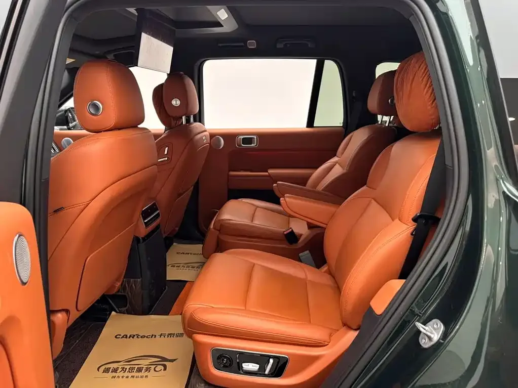Li Auto Li Xiang L9 2022 Max — Фото автомобиля 9