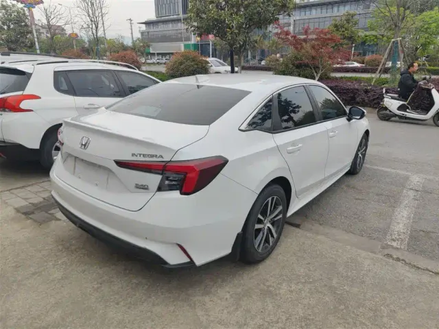 Honda Integra — Фото автомобиля 6