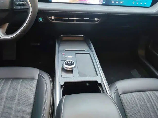 Ford Mondeo — Фото автомобиля 16