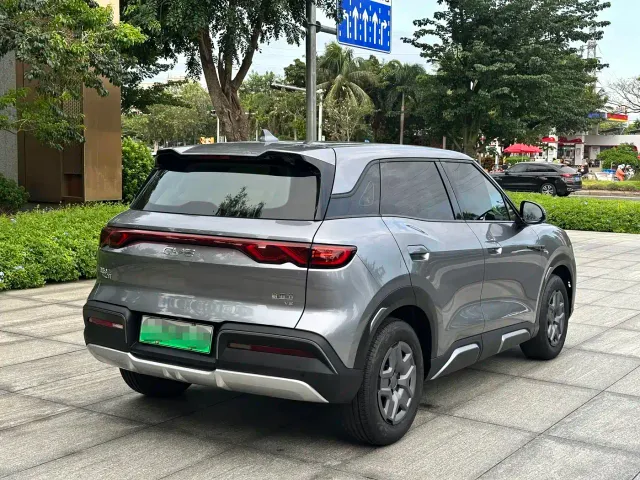 BYD Yuan UP — Фото автомобиля 7