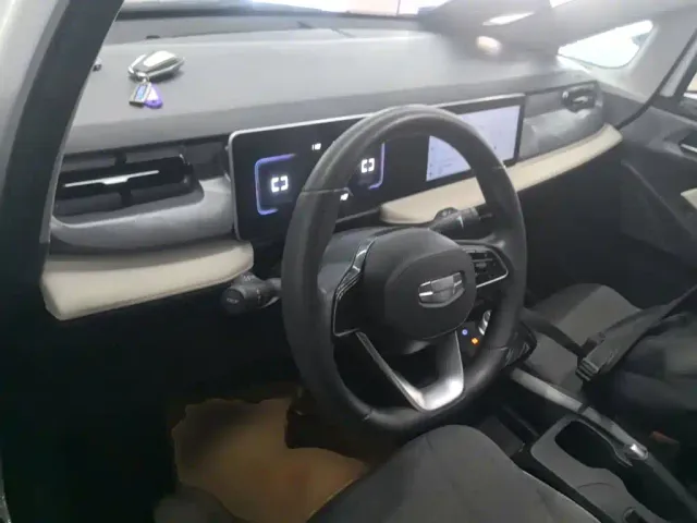 Geely Geometry E Firefly — Фото автомобиля 9