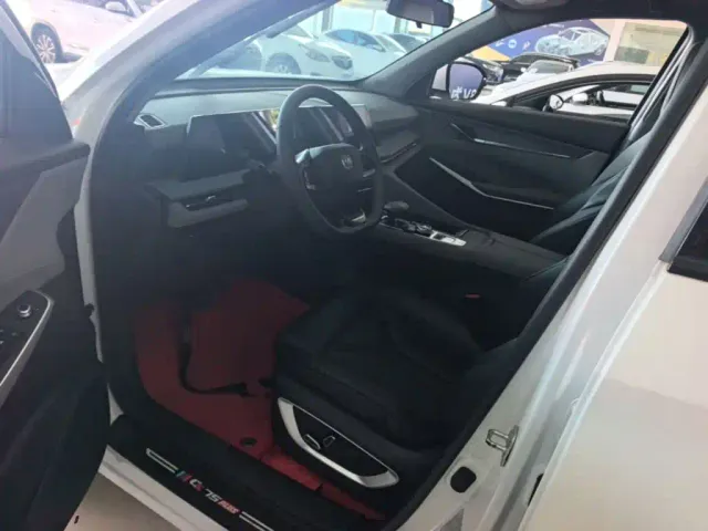 Changan CS75 Plus — Фото автомобиля 15