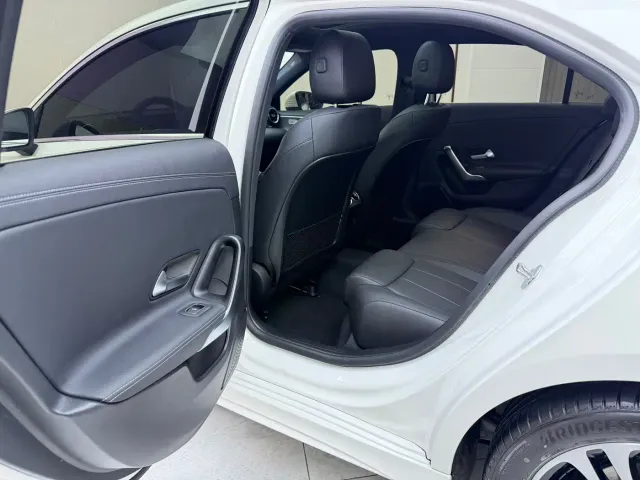 Mercedes-Benz A-Class — Фото автомобиля 15