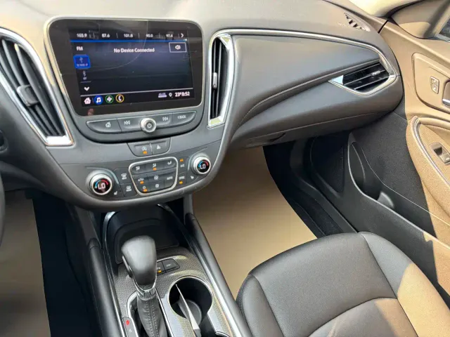 Chevrolet Malibu XL — Фото автомобиля 14