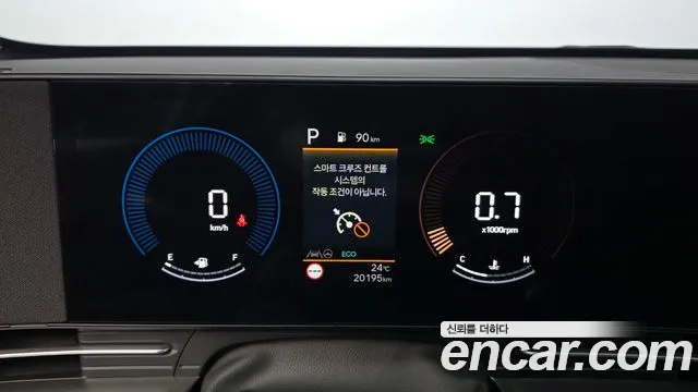 Hyundai Kona SX2 — Фото автомобиля 10