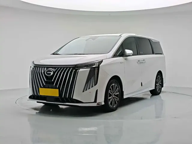 Фотография автомобиля — GAC Trumpchi M8