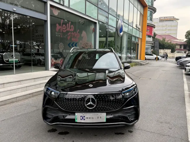 Mercedes-Benz EQB — Фото автомобиля 2