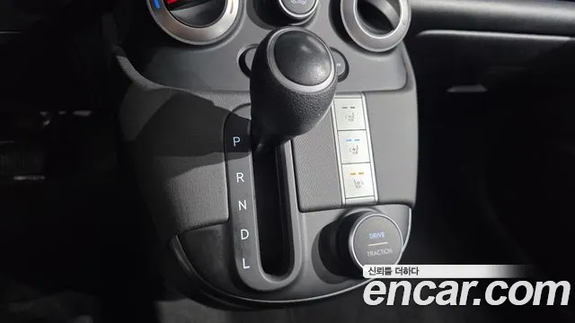 Hyundai Casper — Фото автомобиля 12